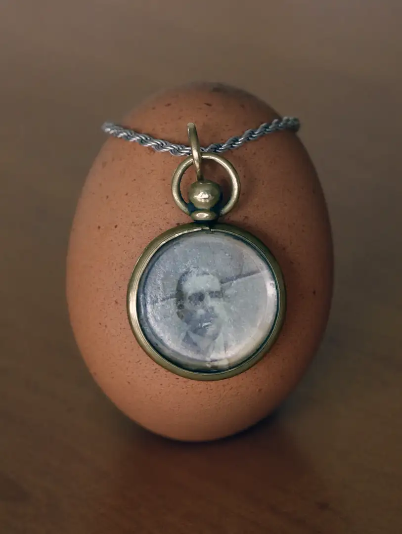 Egg the Flow photograph